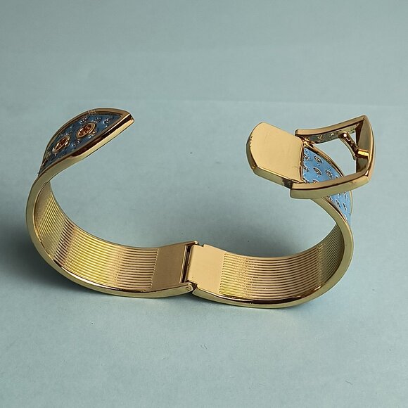 Exquisite Bracelet Belt Buckle Fold Over Hinge Clasp Cuff  Baby Blue Fro… - Picture 5 of 13